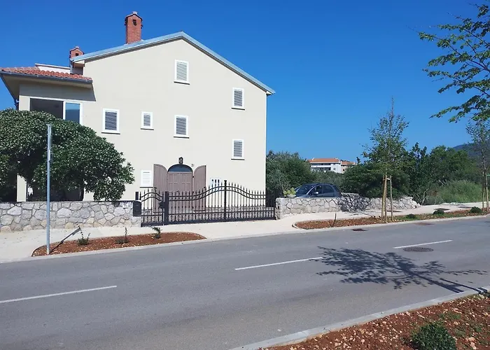 Apartments Rea
