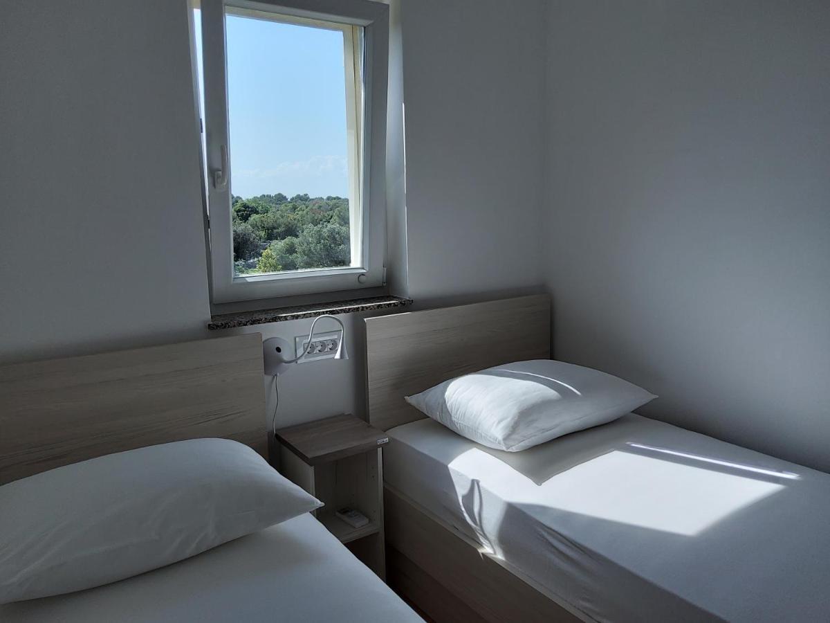 Rea Apartment *